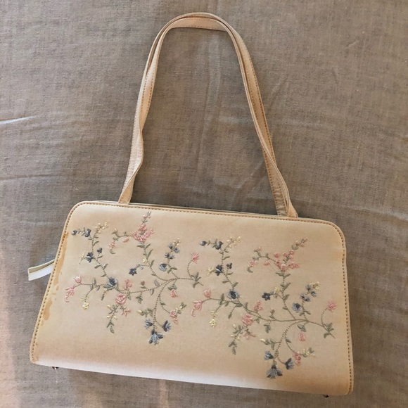 Ann Taylor Embroidered Dress - Picture 6 of 6